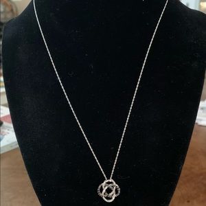 10K White Gold Pendant and Necklace